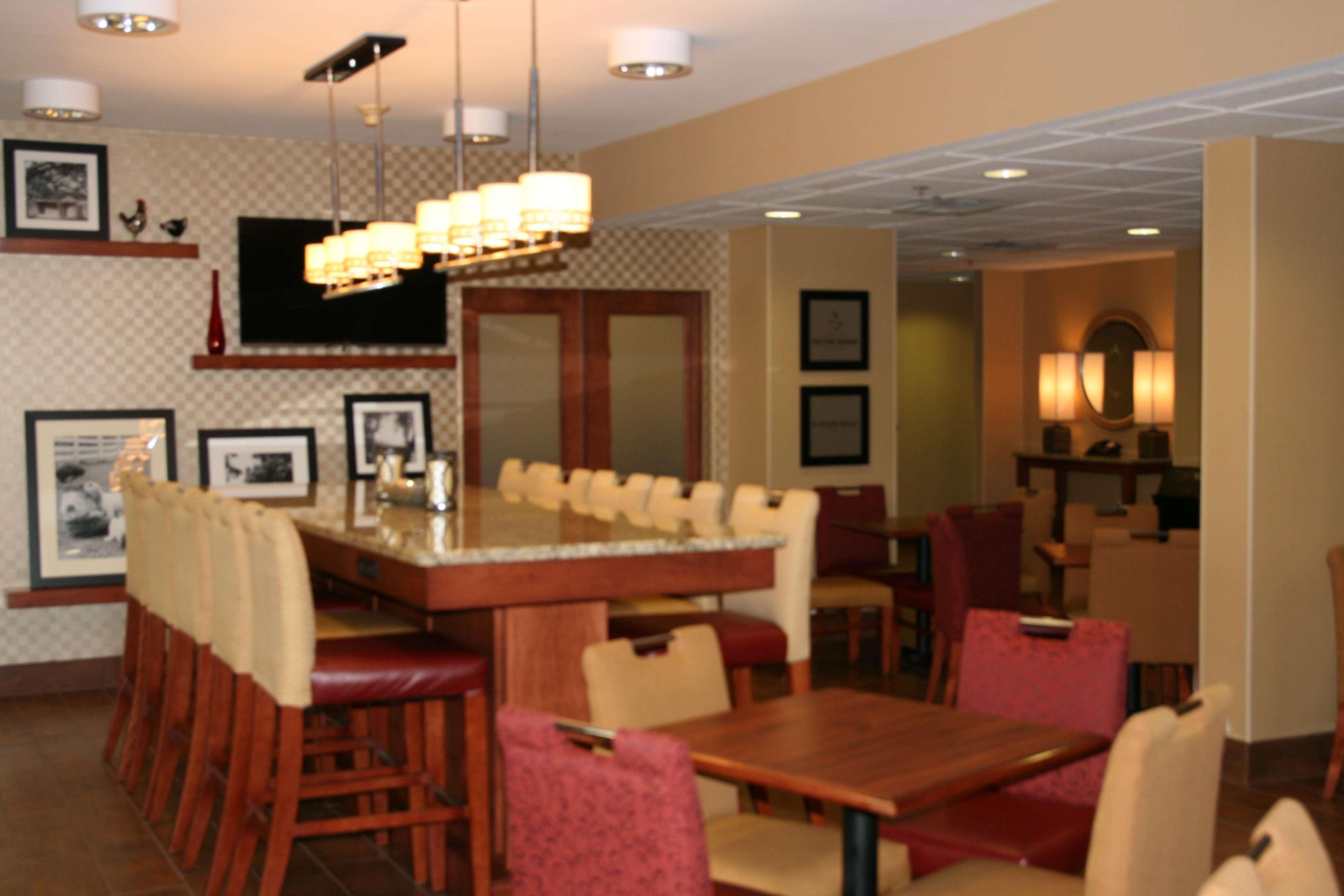 Hampton Inn - Hillsville Eksteriør billede