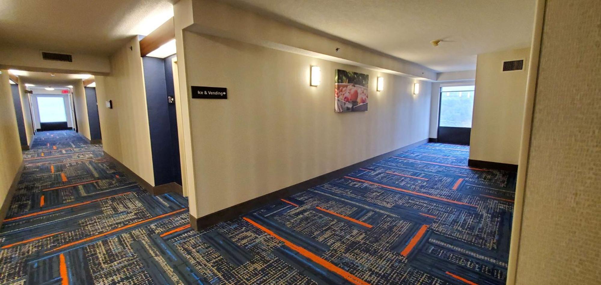 Hampton Inn - Hillsville Eksteriør billede